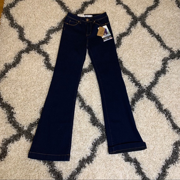 Denim - C’est toi super dark flare jeans